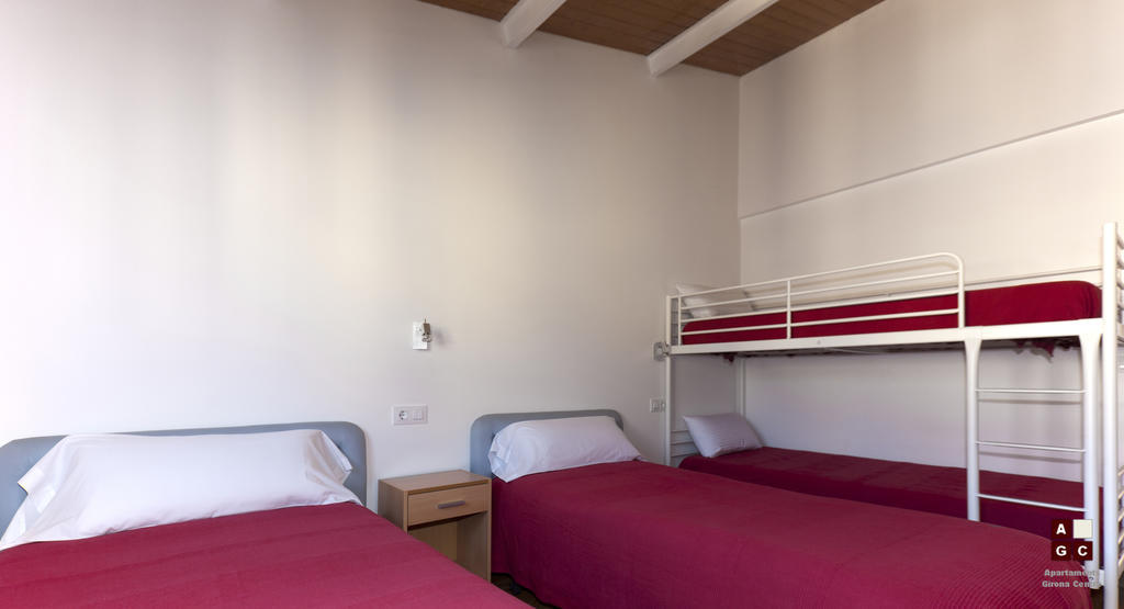 Apartaments Girona Centre Szoba fotó