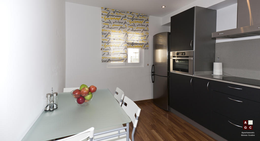 Apartaments Girona Centre Szoba fotó